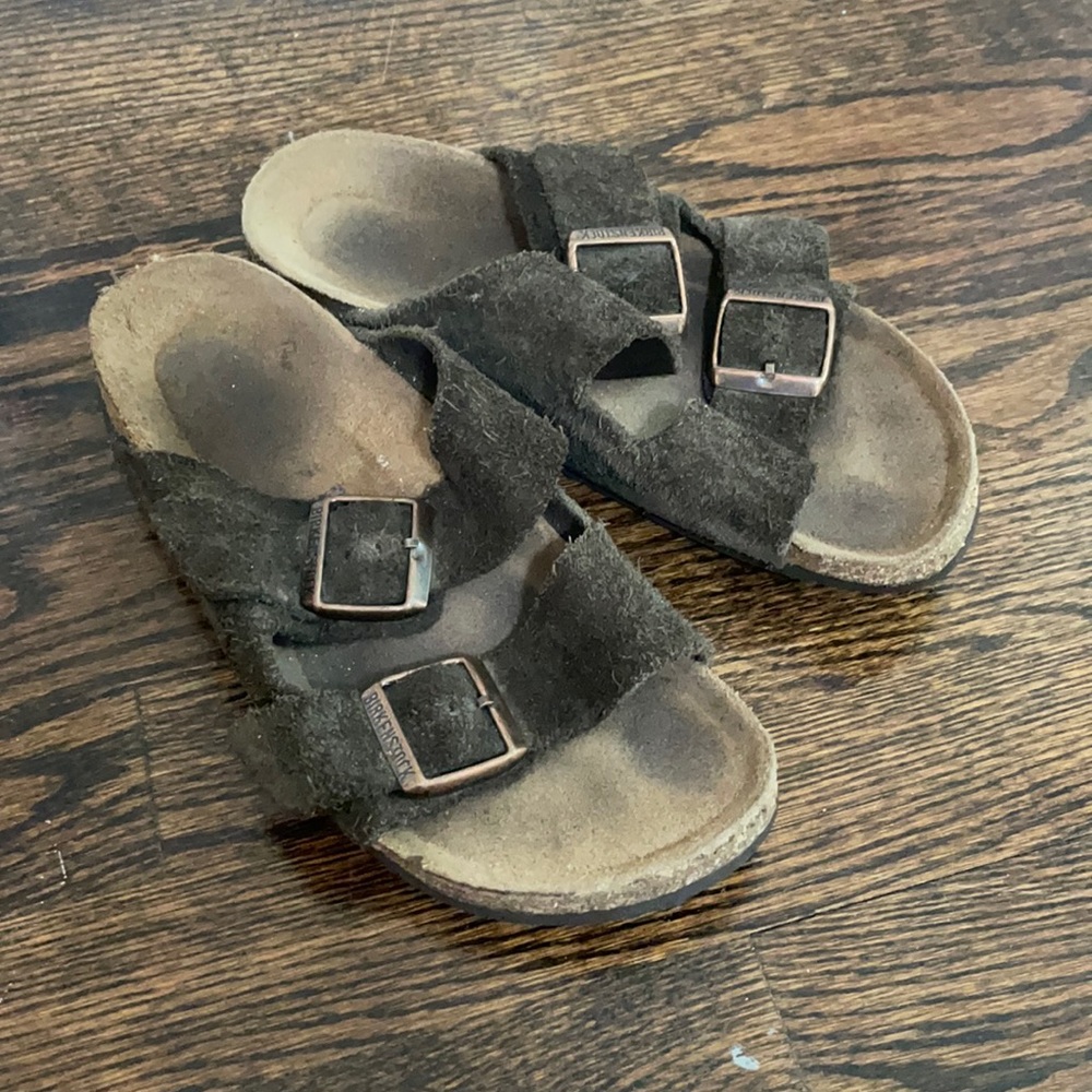 Size 37 Suede strap Birkenstock’s
